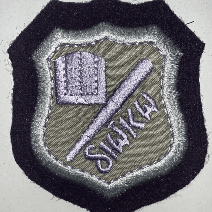 Blazer Badge - Modern  7cm